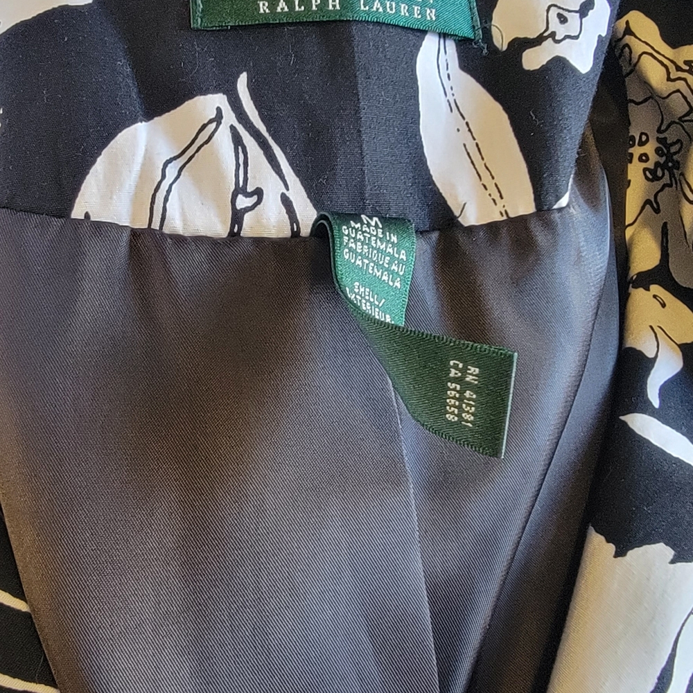 Ralph Lauren Black and White Floral Button-Front Shirt - Picture 9 of 9